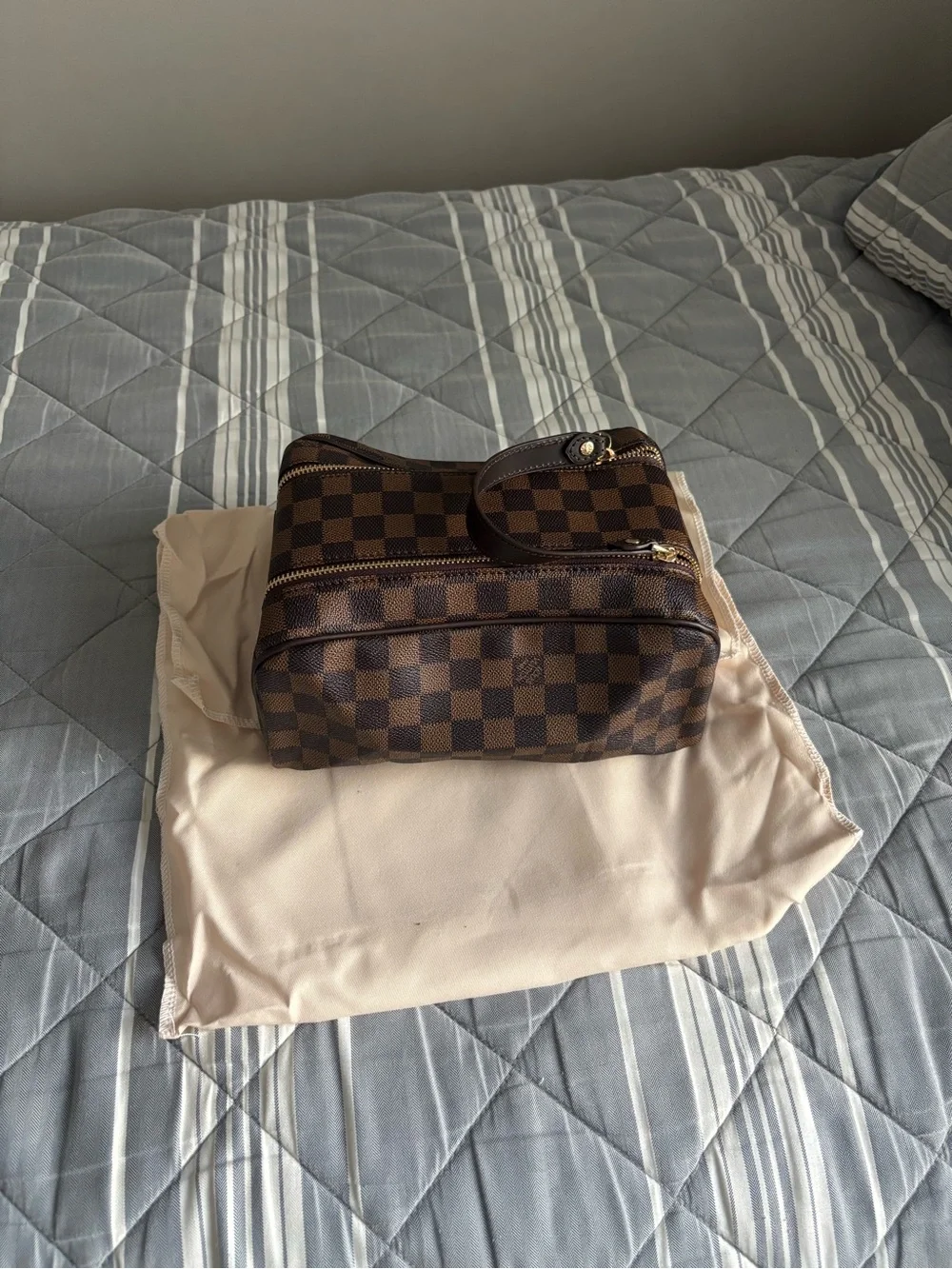 barely used LV cosmetic bag